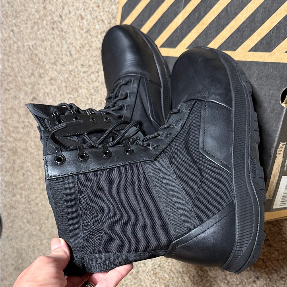 Men's Viktos Black Tactical Lace-Up Boots - Picture 5 of 7